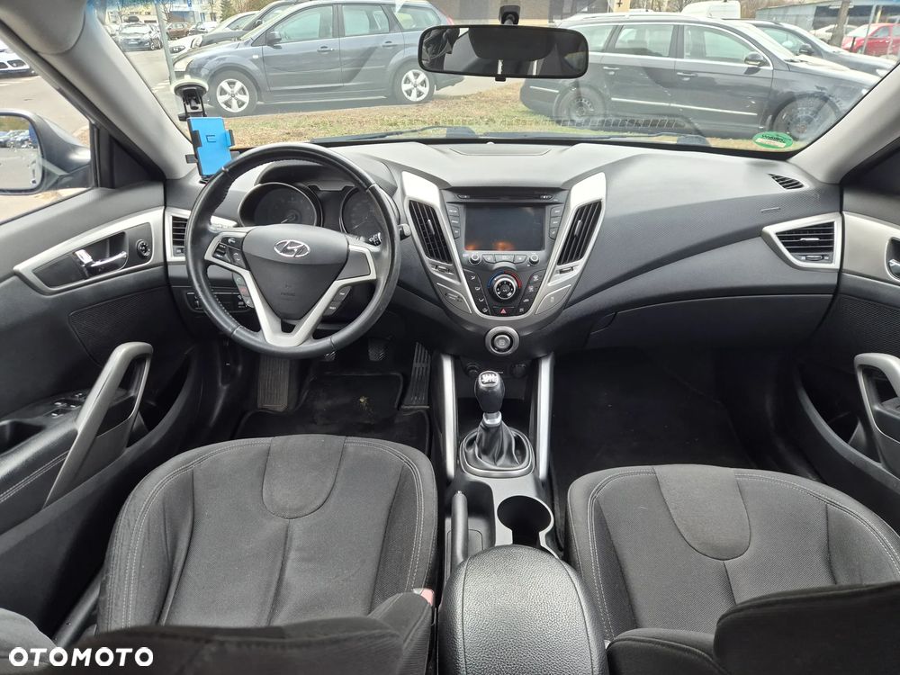 Hyundai Veloster 1.6 Premium - 9