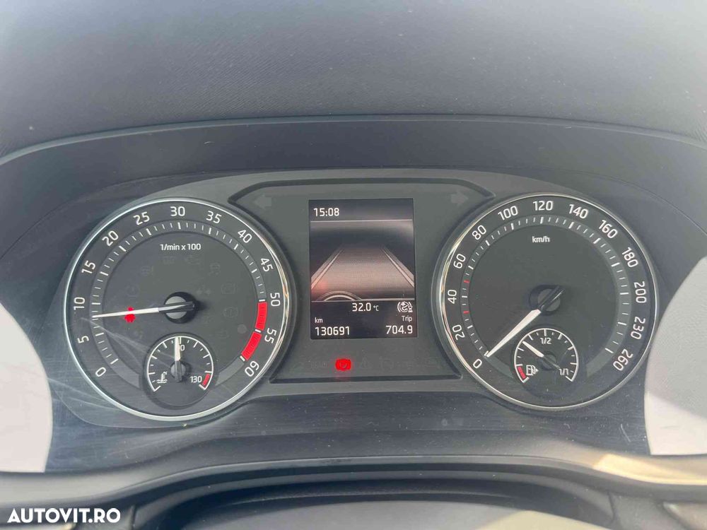 Skoda Octavia - 9