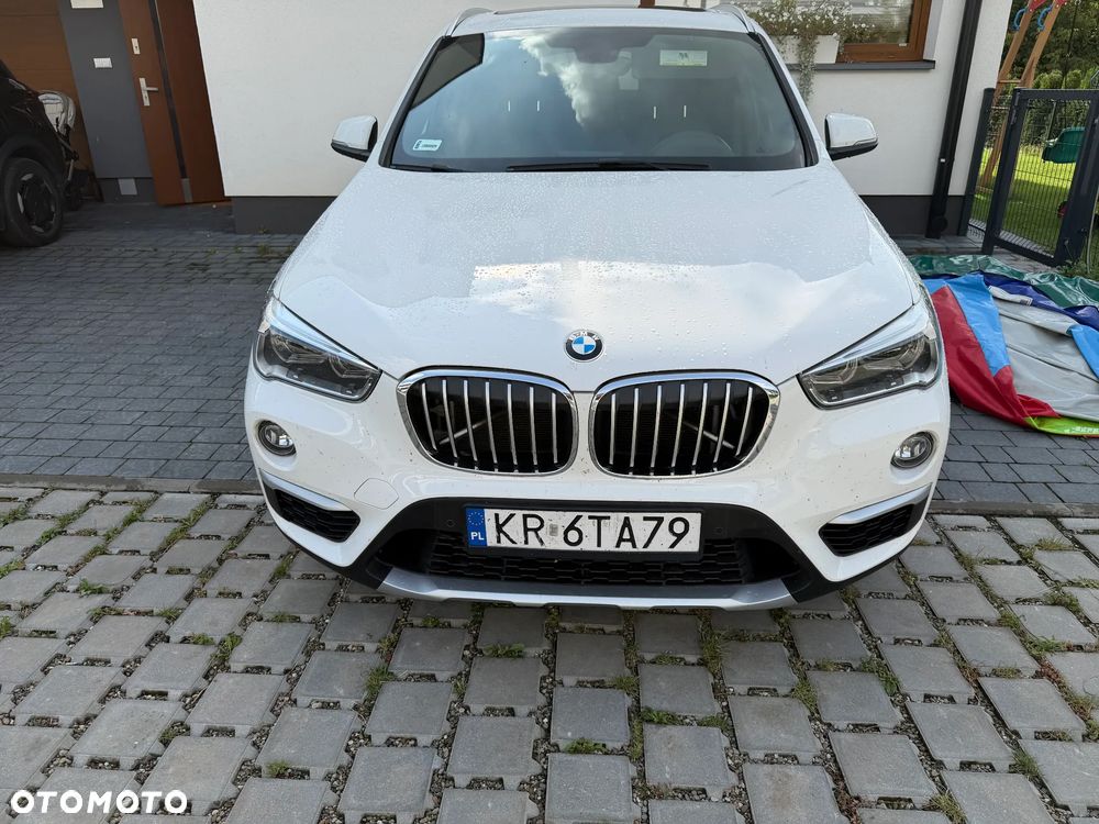 BMW X1 xDrive25i xLine - 3