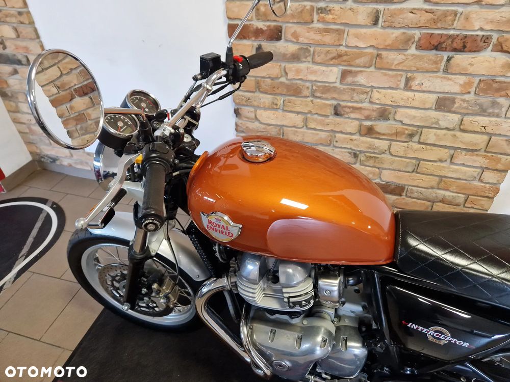 Royal Enfield Continental - 12