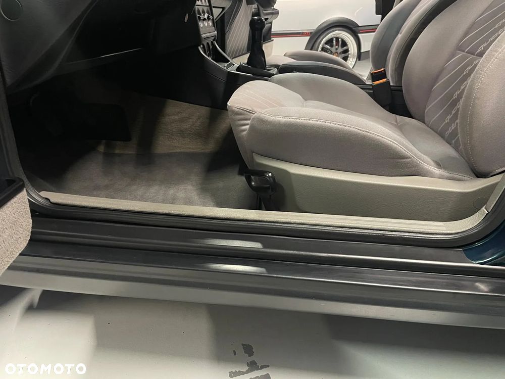 Audi S2 80 Avant 2.2 - 16