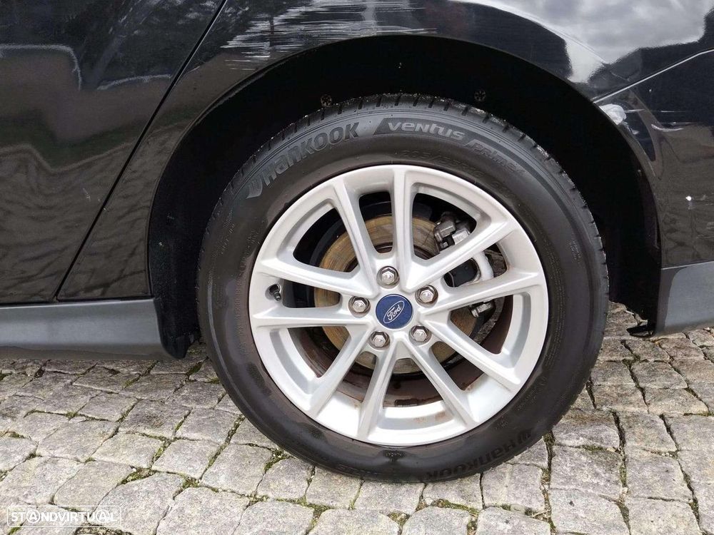 Ford Focus SW 1.0 EcoBoost Business - 20