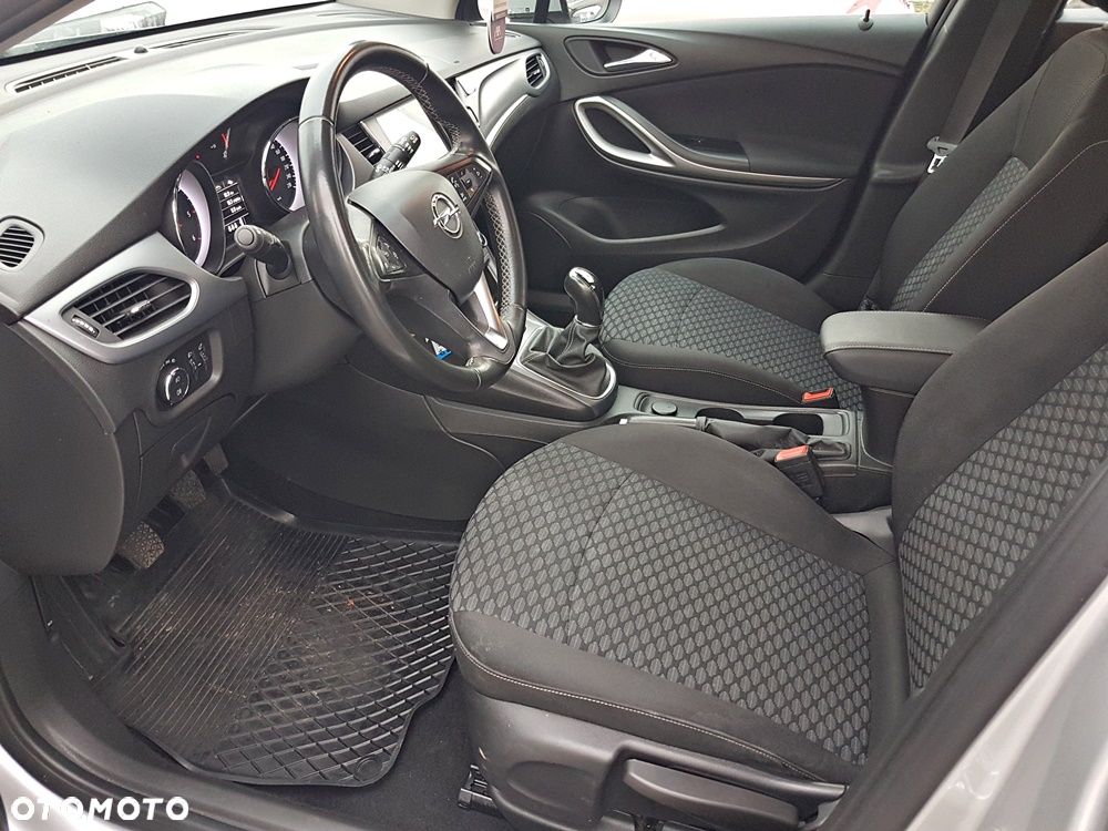 Opel Astra 1.6 CDTI Enjoy S&S - 16