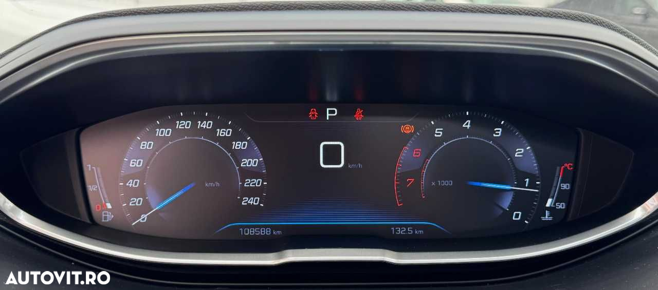 Peugeot 3008 - 23