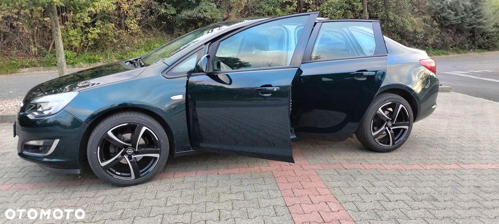 Opel Astra - 12