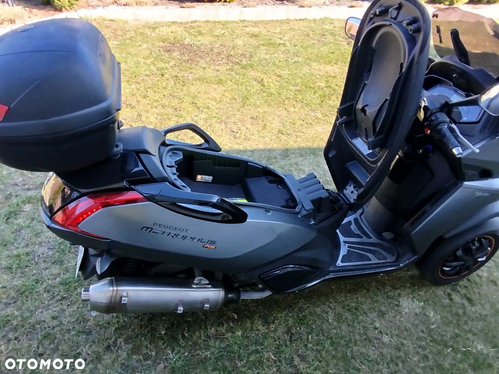 Peugeot Metropolis - 6
