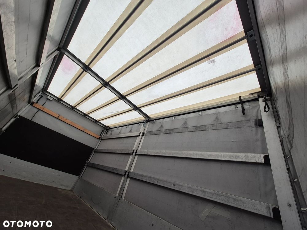 Volkswagen Crafter - 10