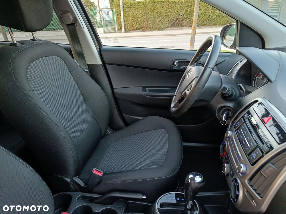 Hyundai i20 1.4 Style - 26