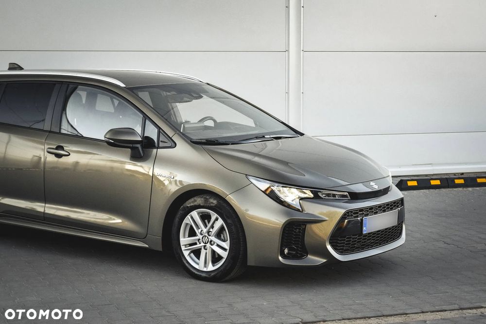 Suzuki Swace 1.8 Hybrid Premium Plus CVT - 19