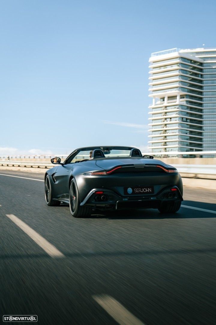 Aston Martin Vantage Roadster V8 F1 Edition - 4