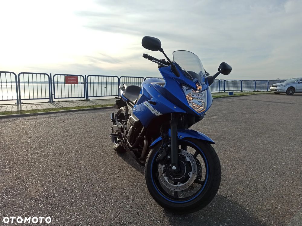 Yamaha XJ - 18