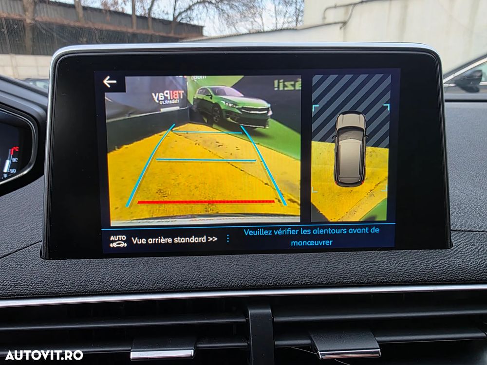 Peugeot 3008 1.2 PureTech S&S BVM6 Allure - 22