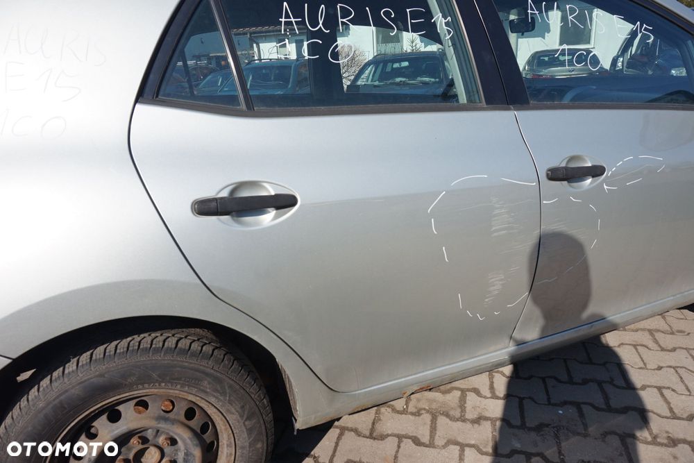 DRZWI TYLNE PRAWE AURIS E15 I 5D HB 1C0  SREBRNY TOYOTA 2006-2009 - 4