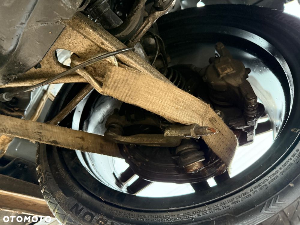 Mercedes-Benz Klasa A 180 (BlueEFFICIENCY) AMG Sport - 26