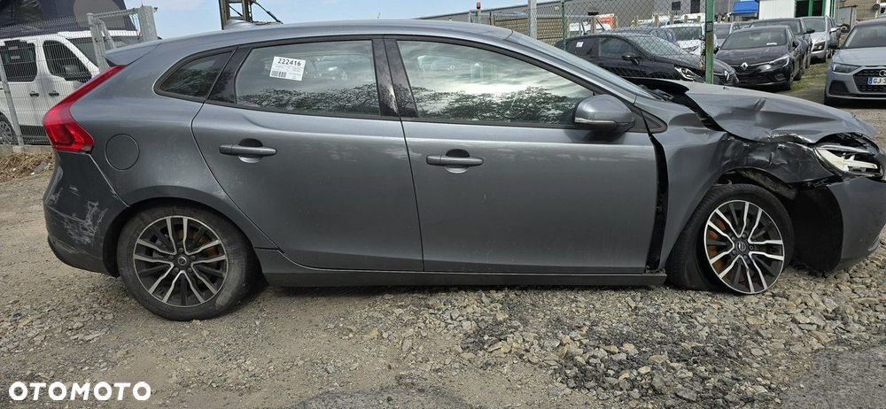 Volvo V40 - 5