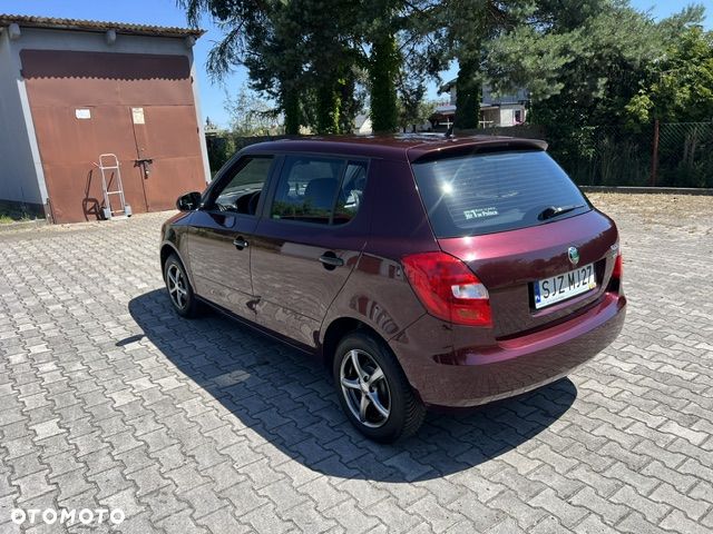 Skoda Fabia 1.4 16V Family - 4