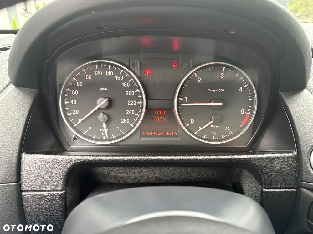 BMW X1 sDrive18d xLine - 7