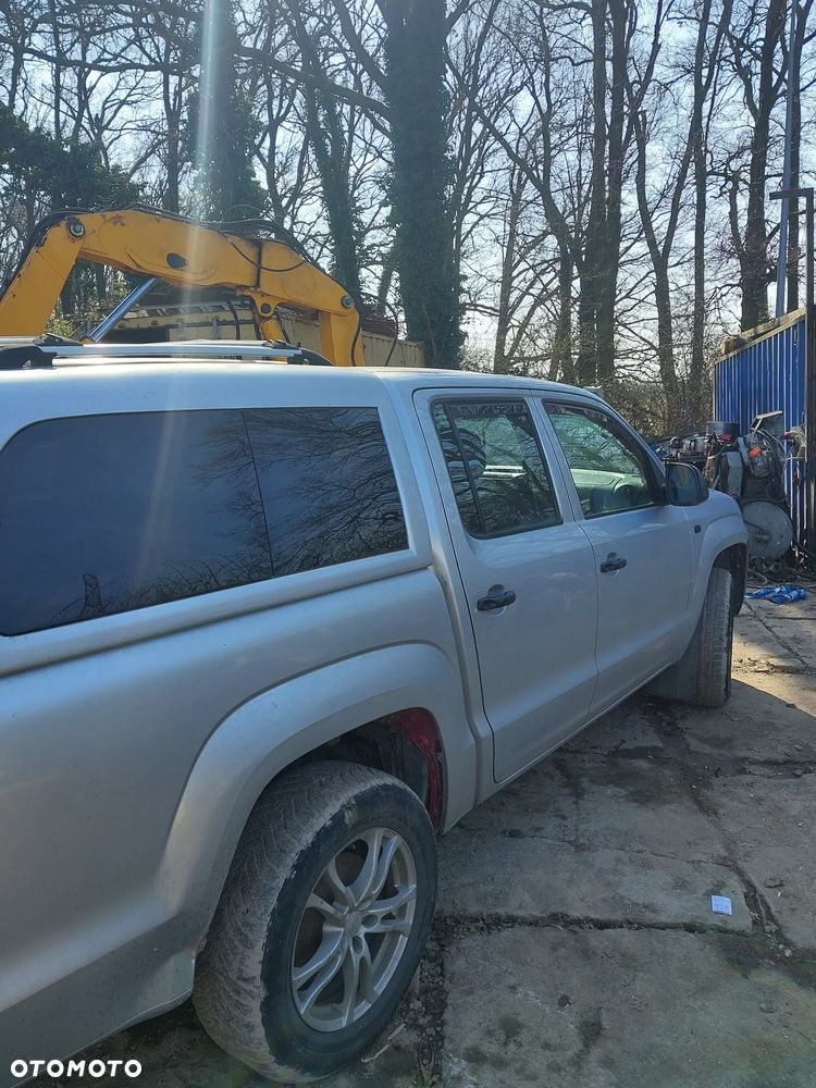 Volkswagen AMAROK - 11