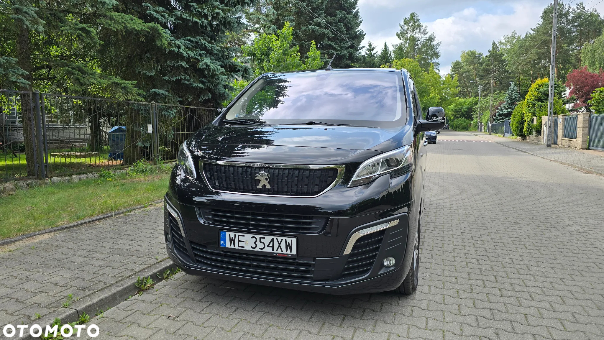 Peugeot Traveller - 2
