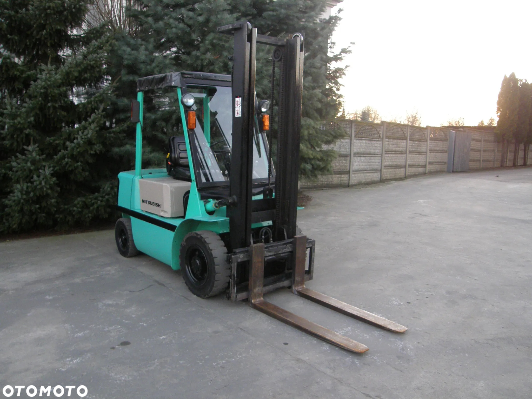Mitsubishi FD25 przesuw wózek widłowy z Niemiec - 14