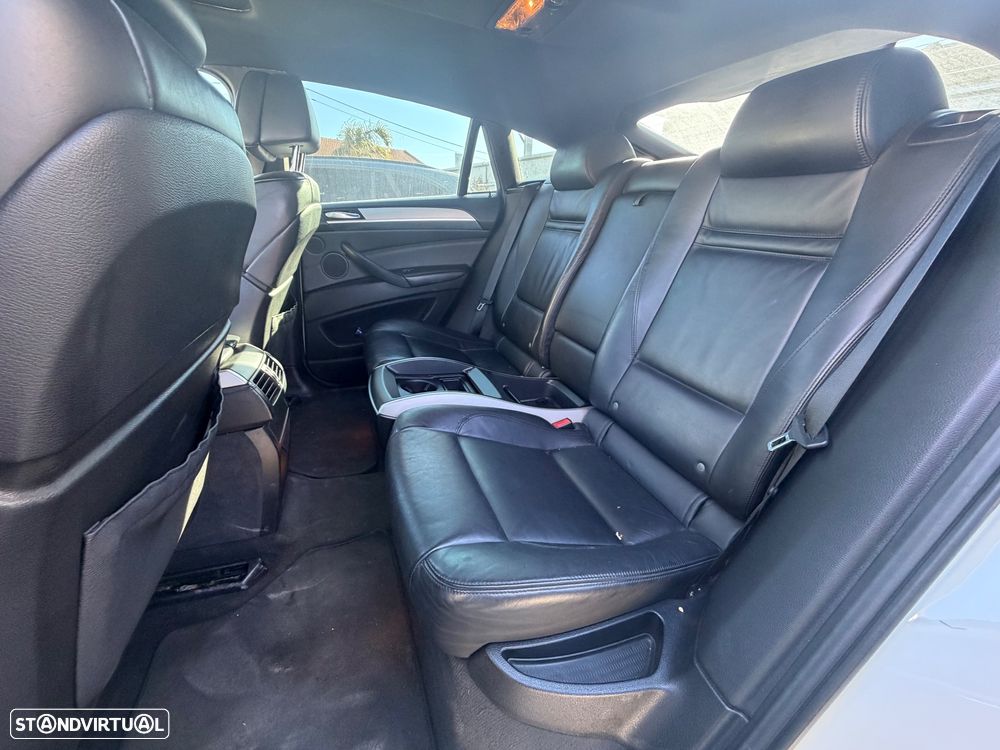 BMW X6 xDrive40d - 18