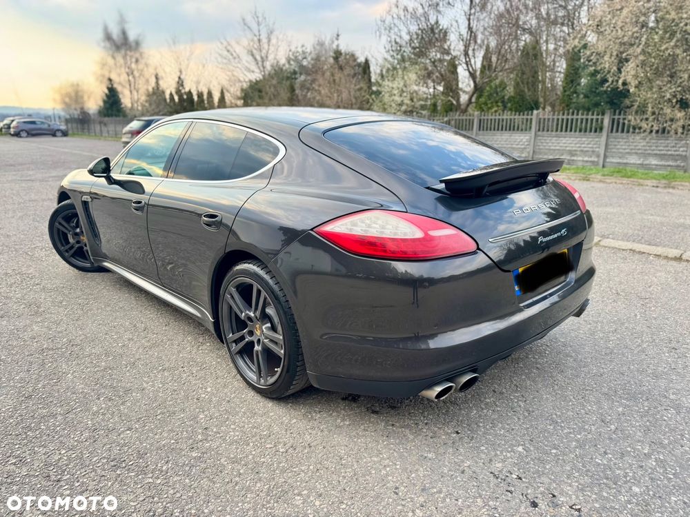 Porsche Panamera 4S PDK - 6