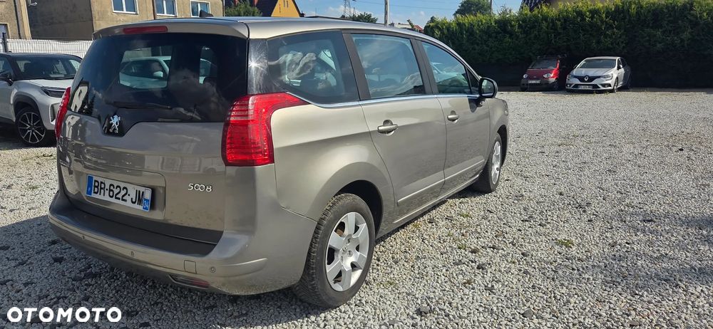 Peugeot 5008 1.6 HDi Premium - 4