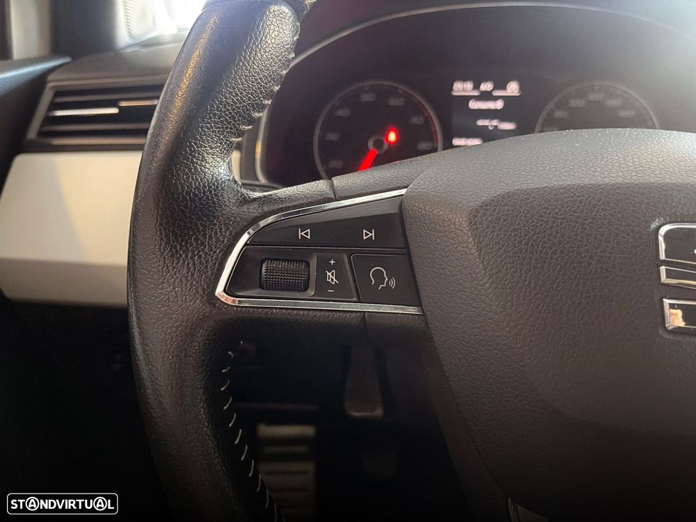 SEAT Arona 1.0 TSI Xcellence - 23