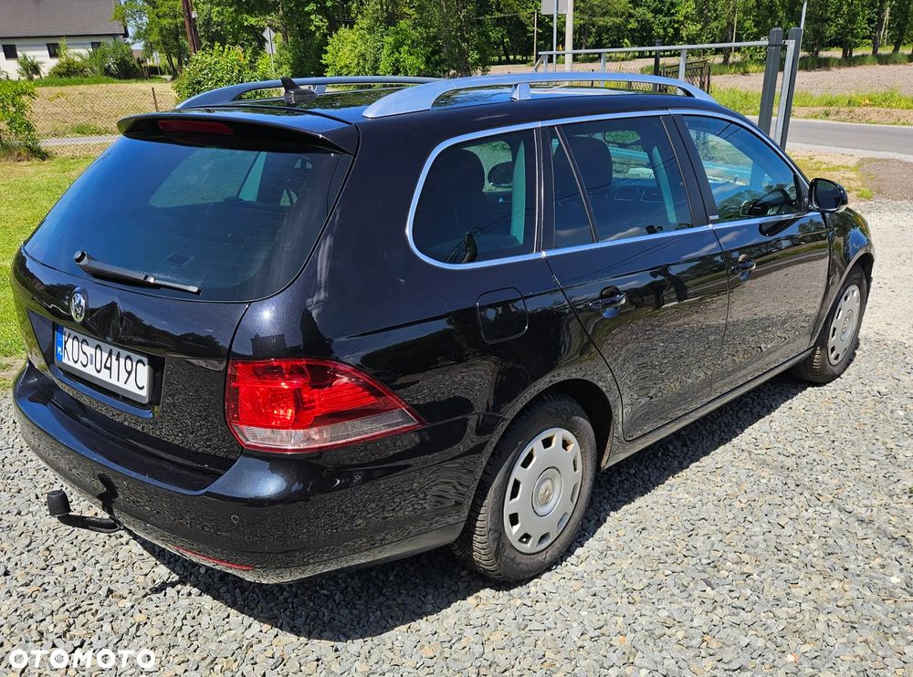 Volkswagen Golf 1.6 TDI Comfortline - 5