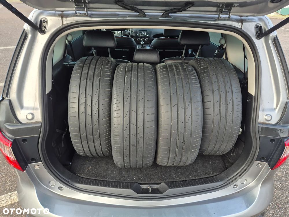 Mazda 5 2.0 Sport - 41