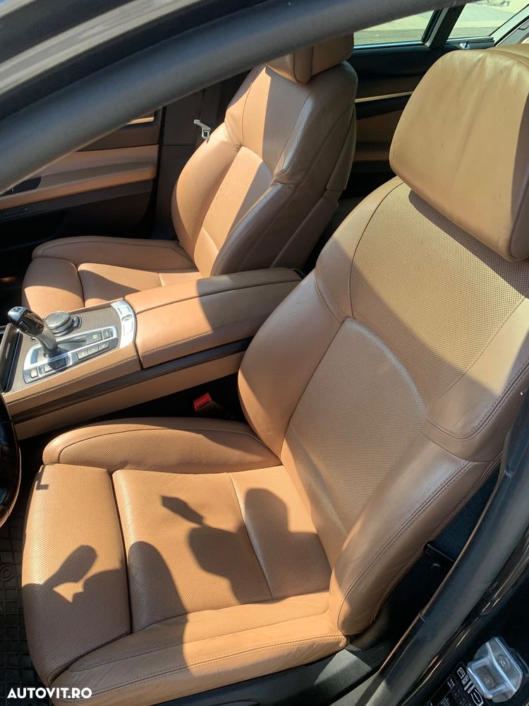 BMW Seria 7 740d xDrive Edition Exclusive - 22