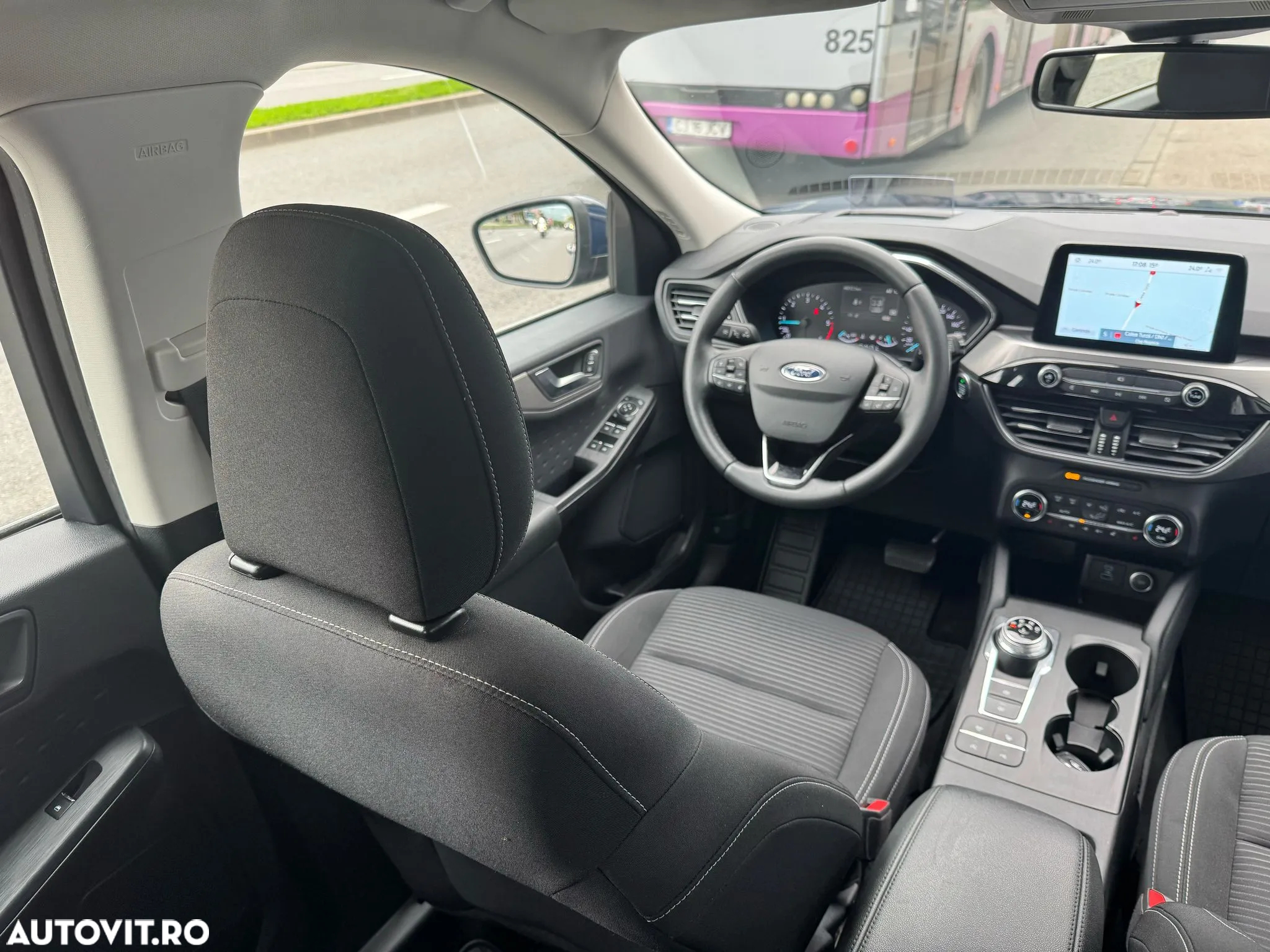 Ford Kuga 2.0 EcoBlue A8 AWD Titanium - 27