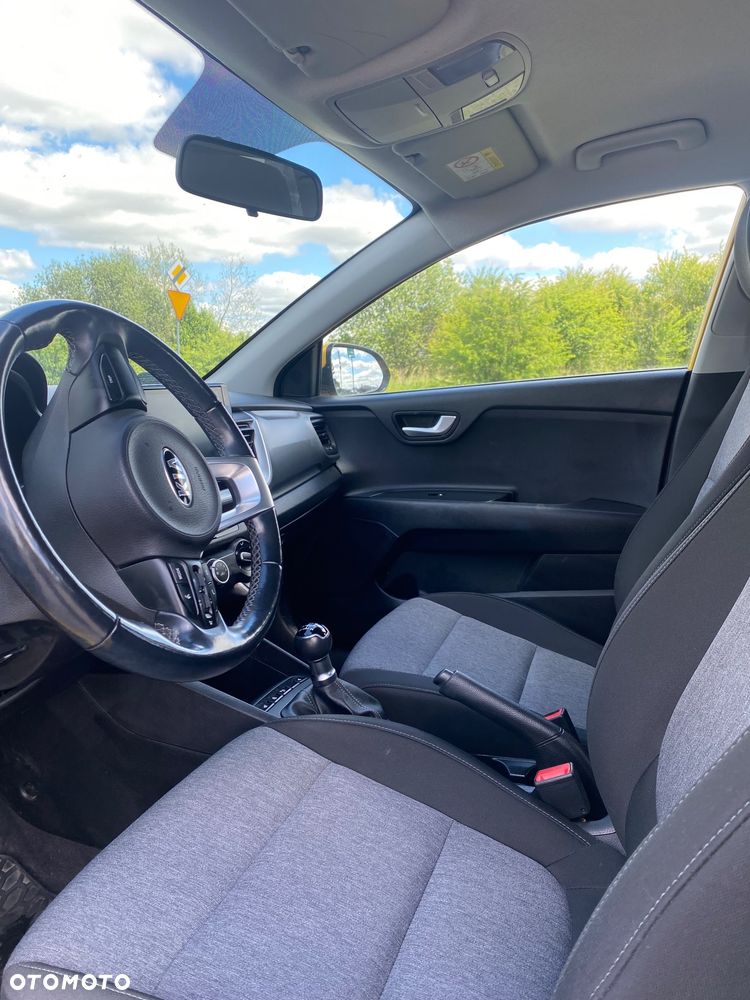 Kia Stonic 1.2 M - 9