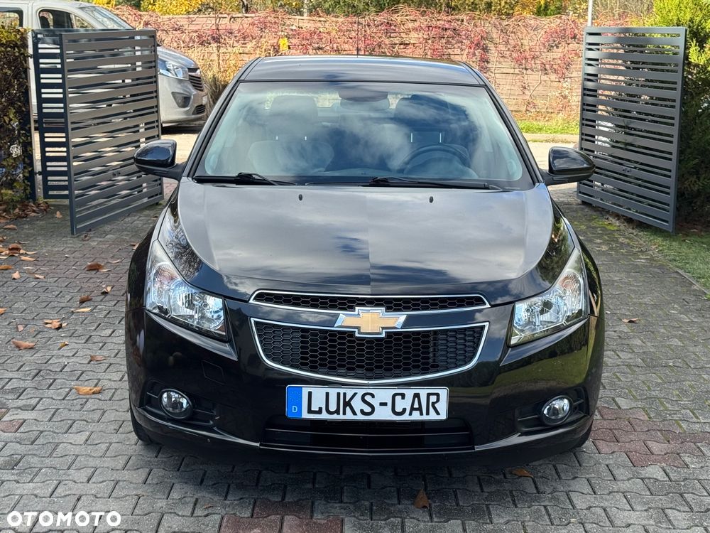 Chevrolet Cruze 1.8 LT+ - 8