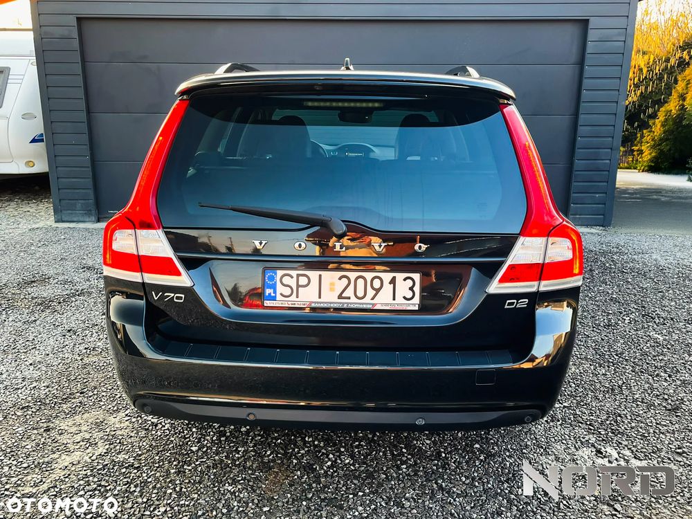 Volvo V70 D2 Geartronic Momentum - 9