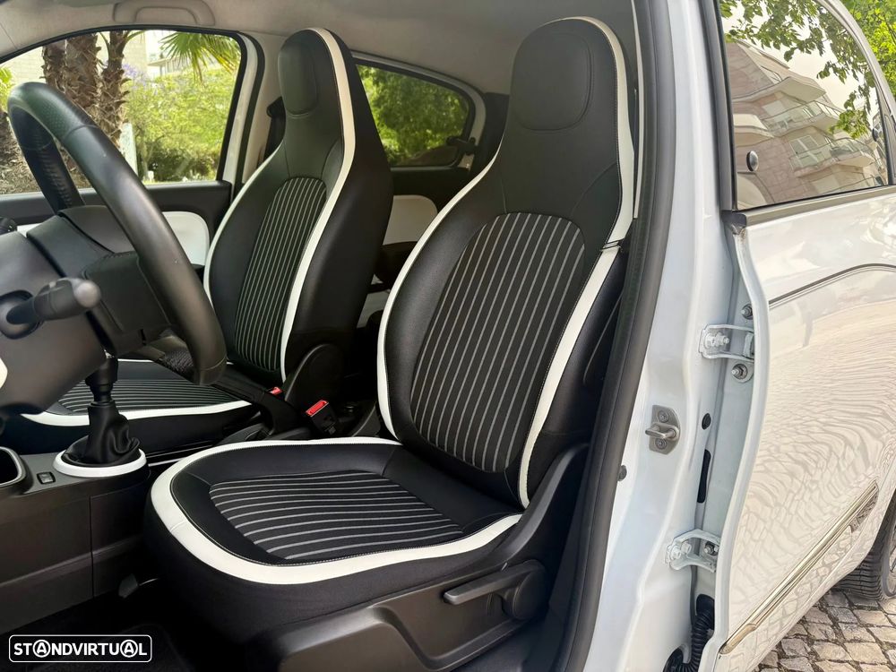 Renault Twingo 1.0 SCe Intens - 16