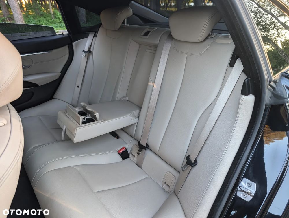 BMW Seria 4 420d xDrive Sport-Aut M Sport - 25