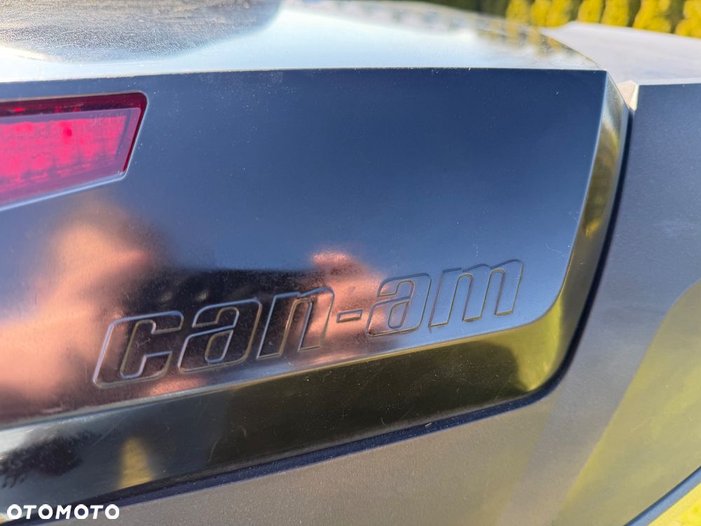 Can-Am Outlander Max - 32