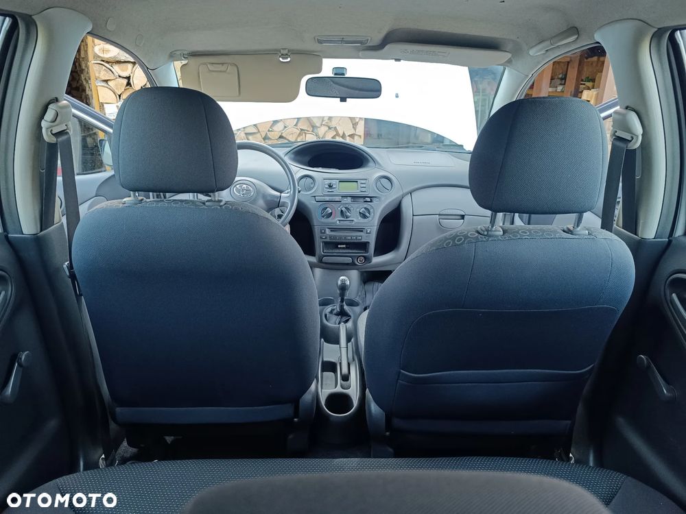 Toyota Yaris 1.4 D-4D Edition - 10