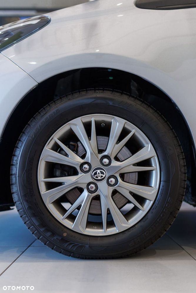 Toyota Yaris - 15