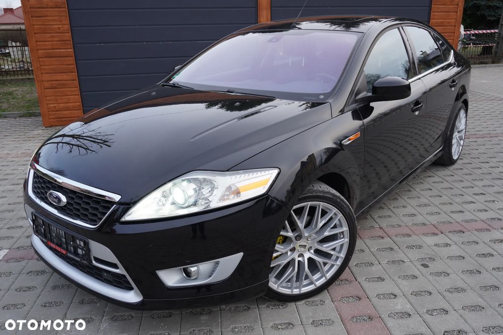 Ford Mondeo 2.5 Black Magic - 1