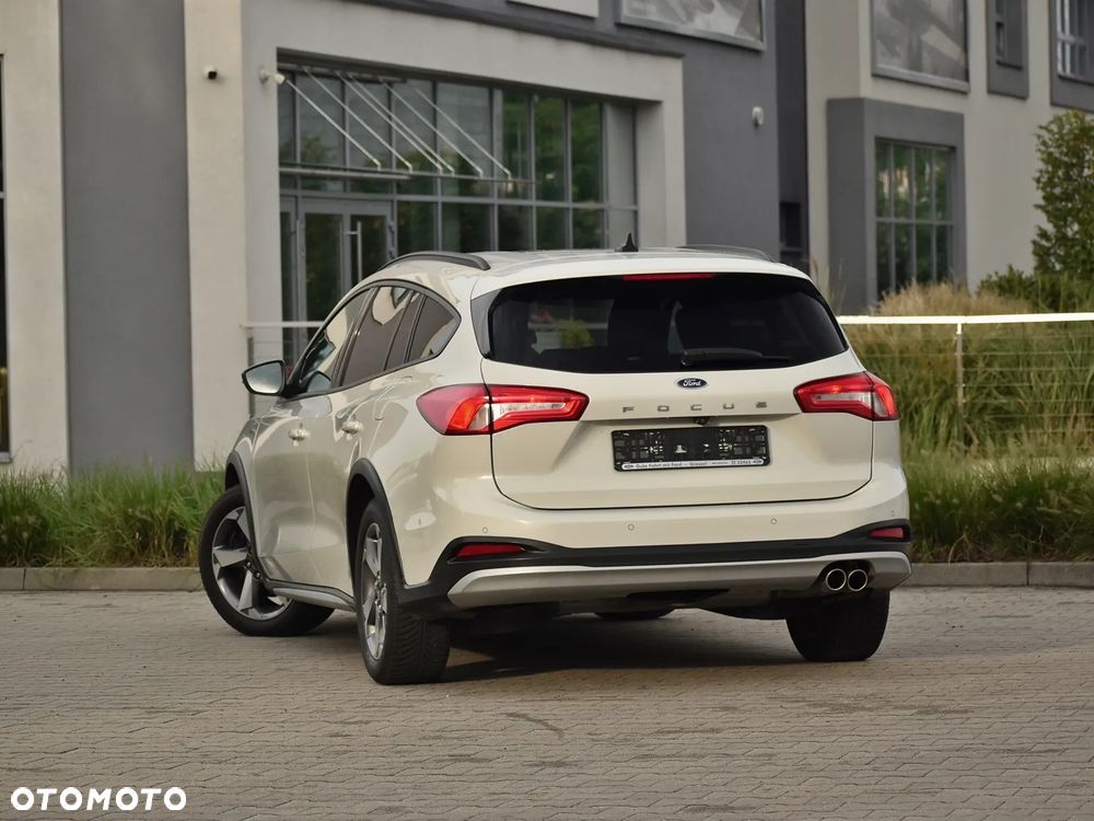 Ford Focus - 12