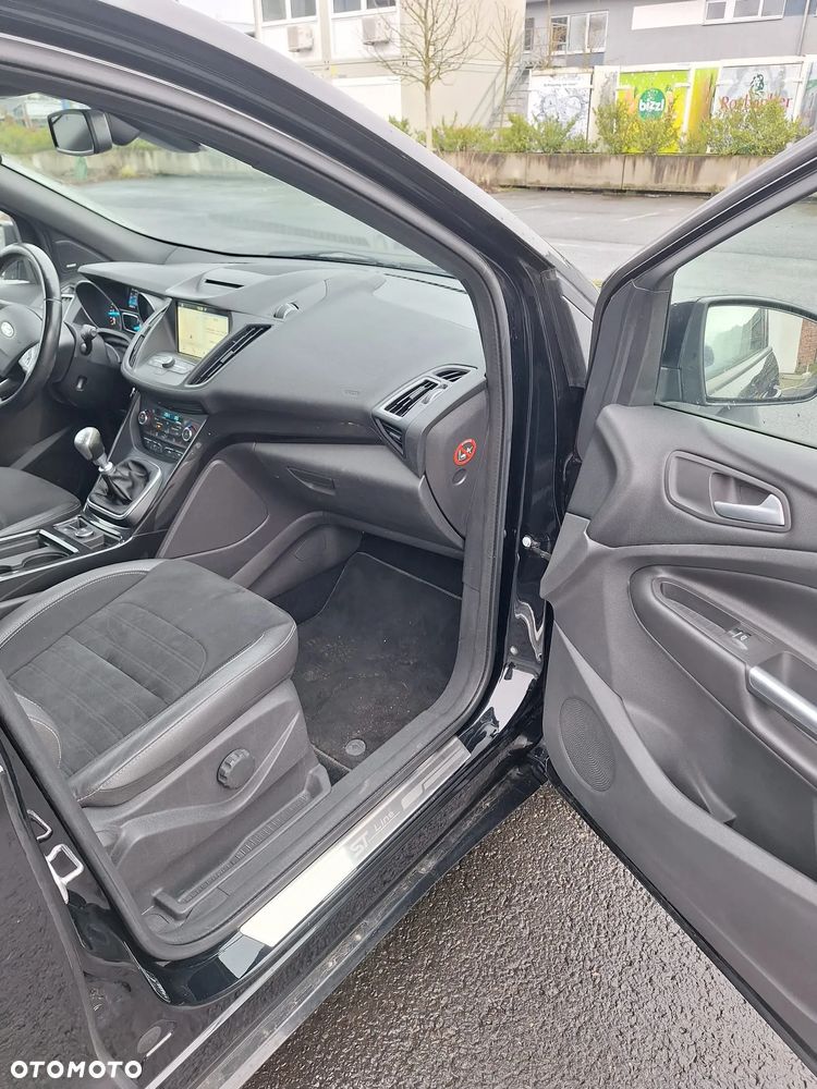 Ford Kuga 2.0 TDCi 4x4 ST-Line - 8