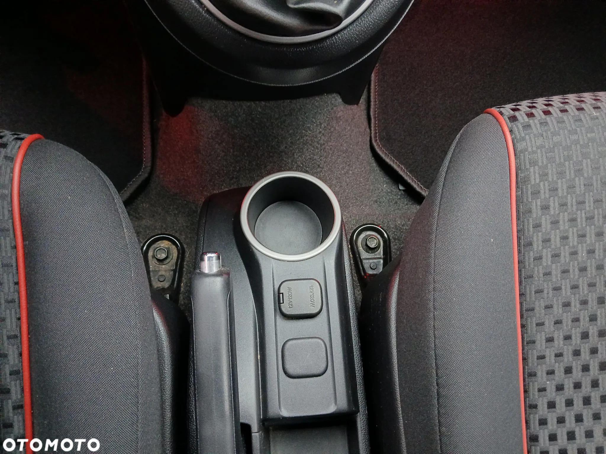 Mazda 2 1.3 Navi + - 14