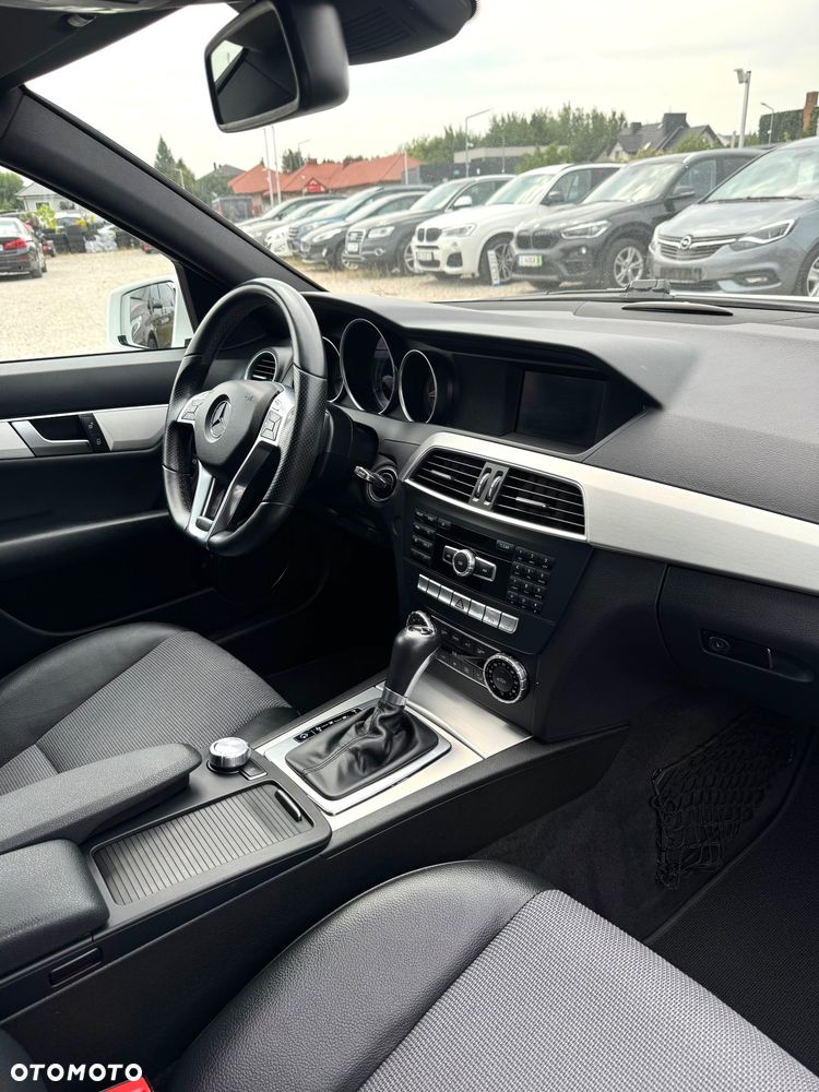Mercedes-Benz Klasa C 220 (BlueTEC) d 7G-TRONIC AMG Line - 21