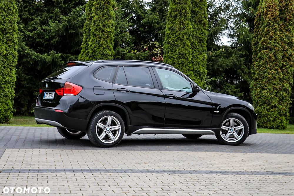 BMW X1 xDrive18d - 13