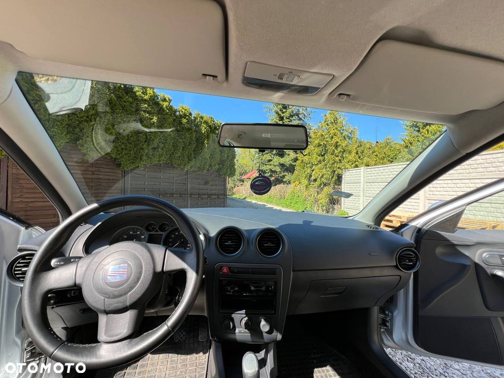 Seat Ibiza SC 1.4 16V Entry - 12