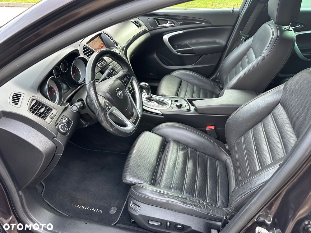 Opel Insignia 2.8 V6 Turbo 4x4 Automatik Cosmo - 8