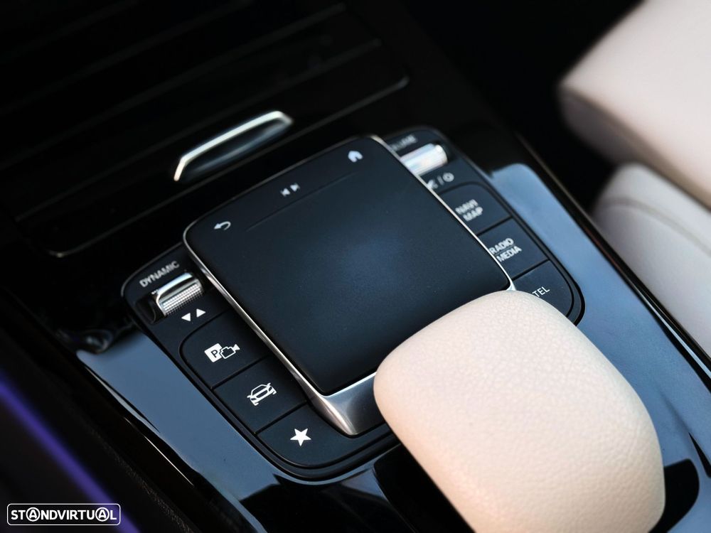 Mercedes-Benz A 250 - 20