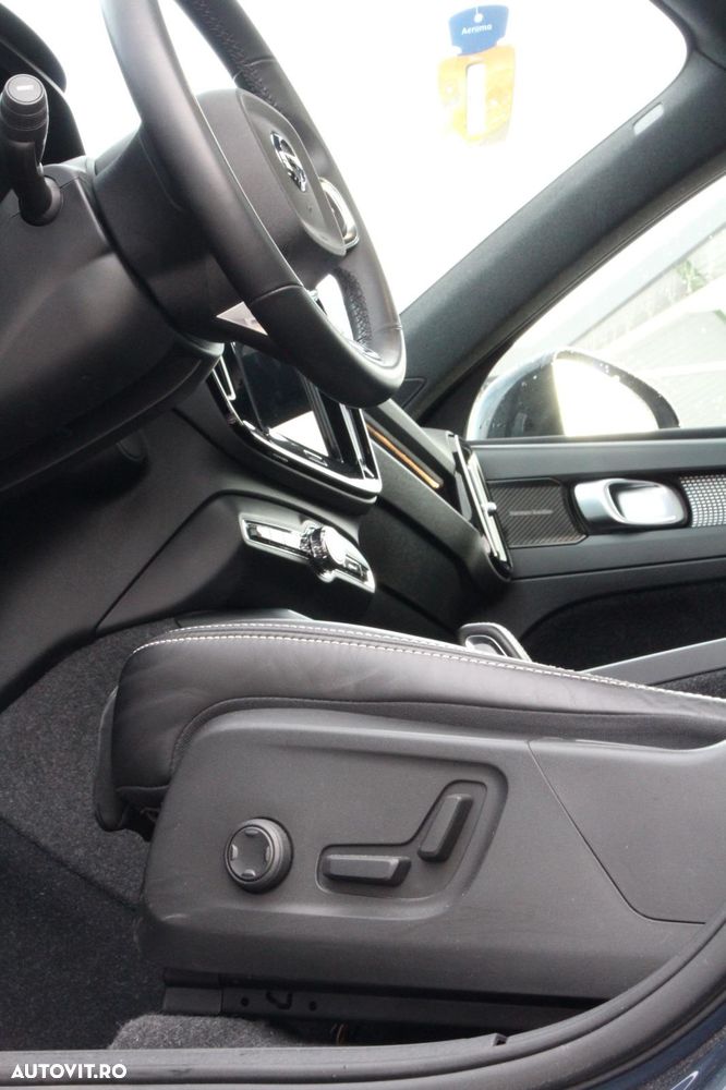 Volvo XC 40 Recharge Twin Motor AWD Ultimate - 20